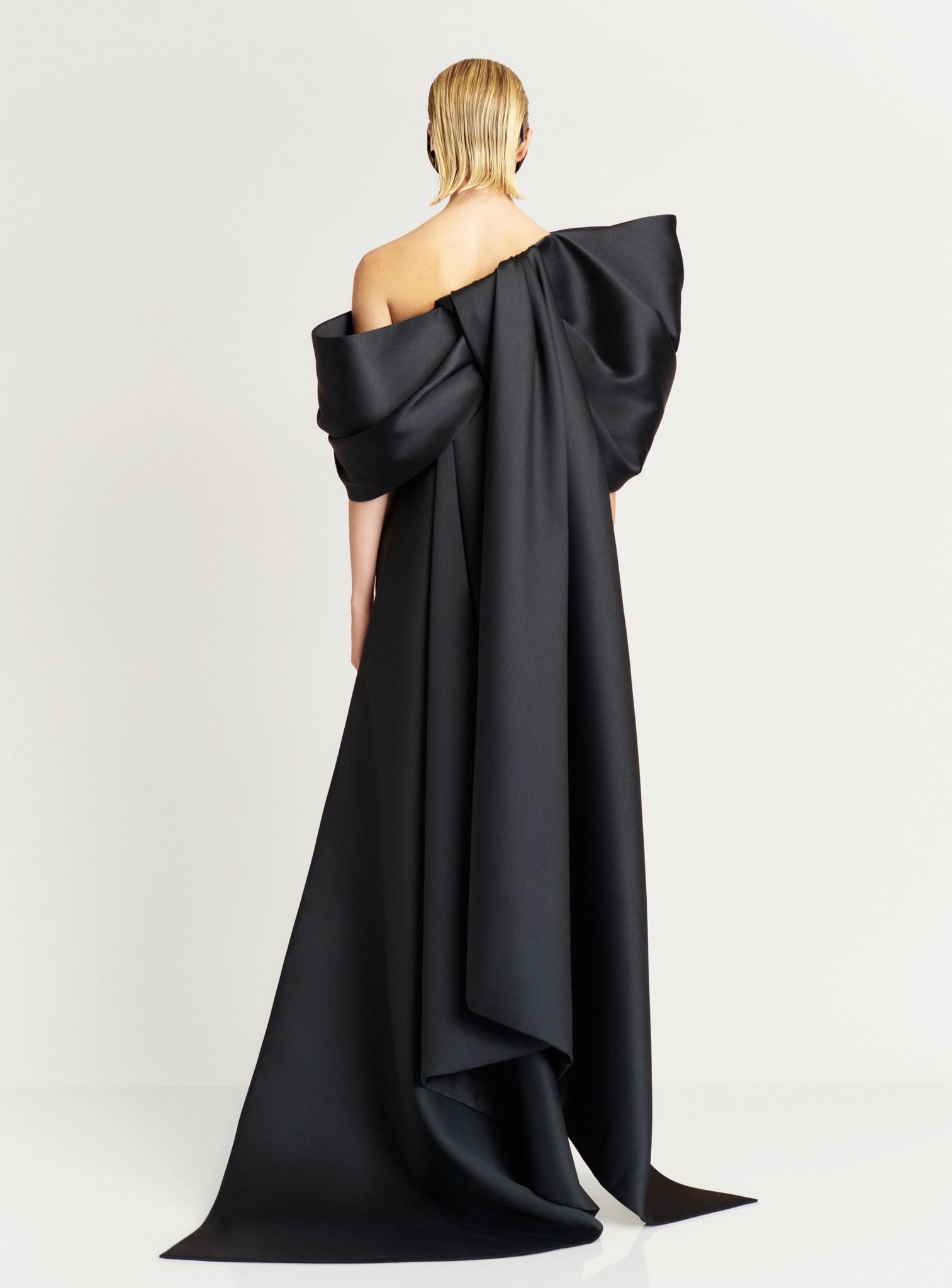 The Raye Maxi Dress in Black