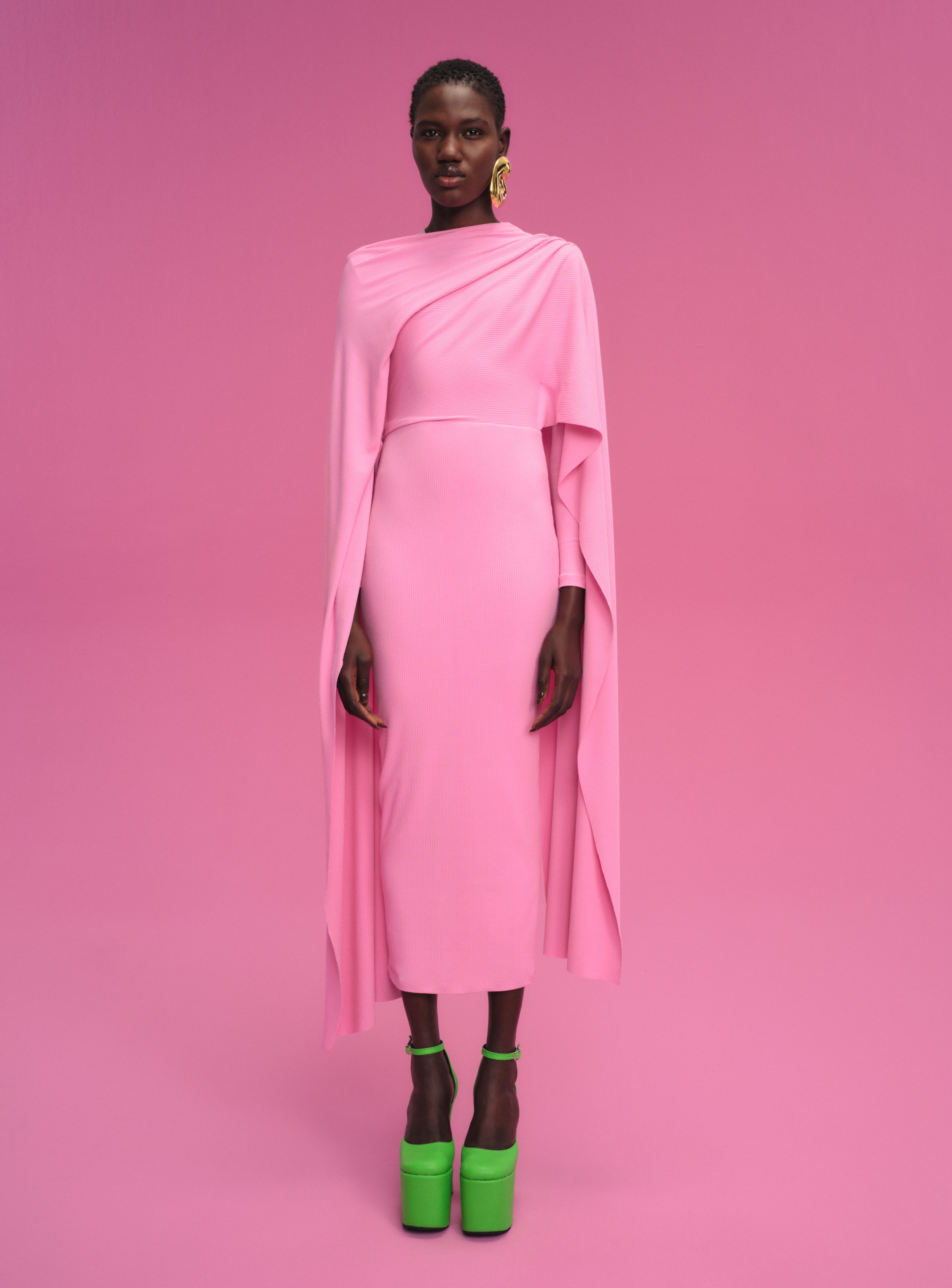 The Tilda Midi Dress in Bubblegum – Solace London US